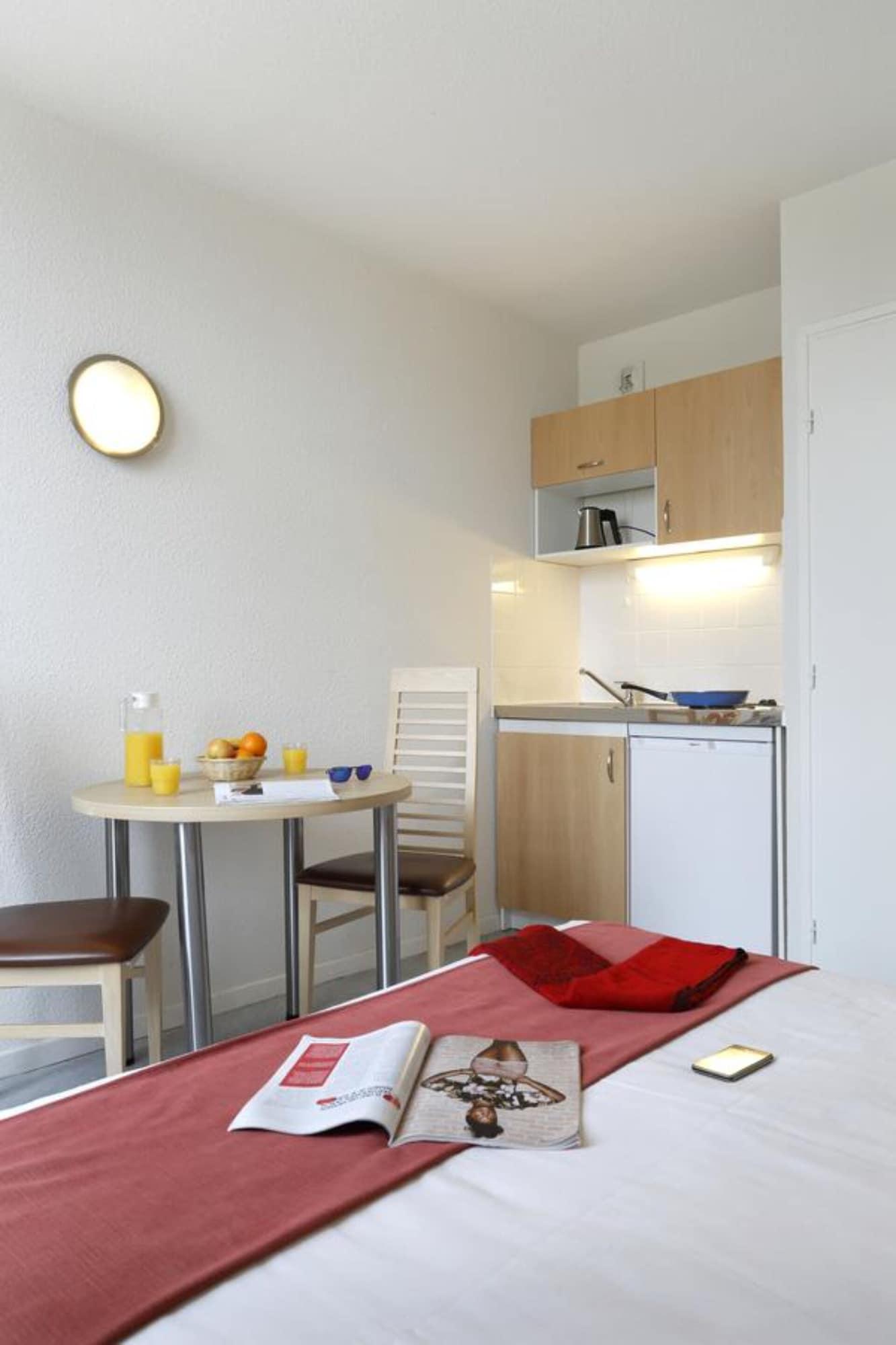 Épernay Comfort Suites & Vacanceole Les Demeures Champenoises מראה חיצוני תמונה