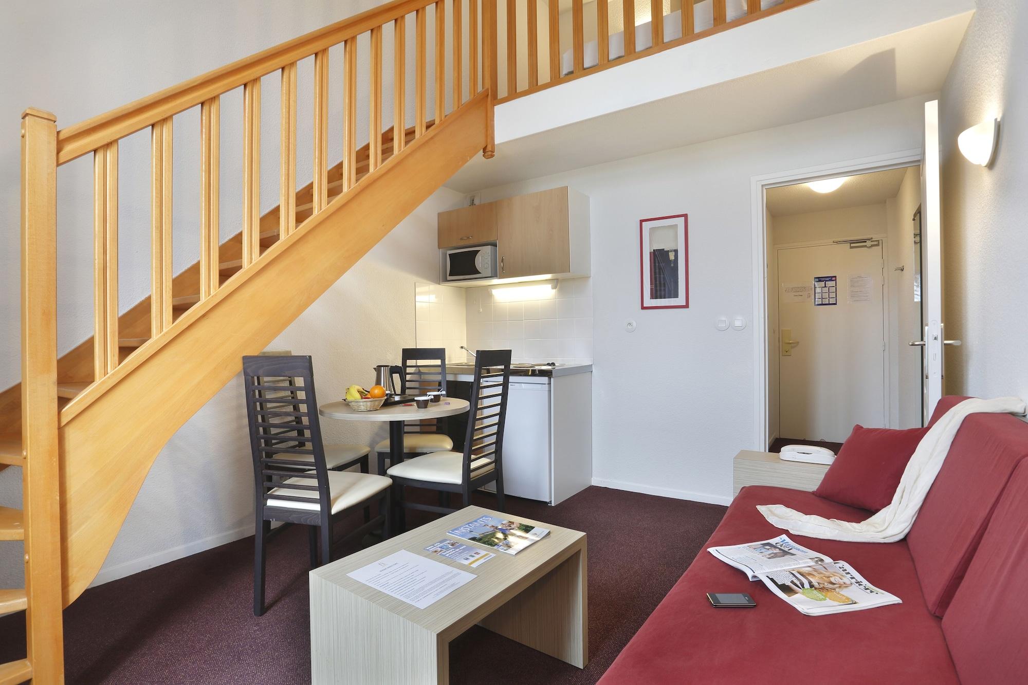 Épernay Comfort Suites & Vacanceole Les Demeures Champenoises מראה חיצוני תמונה