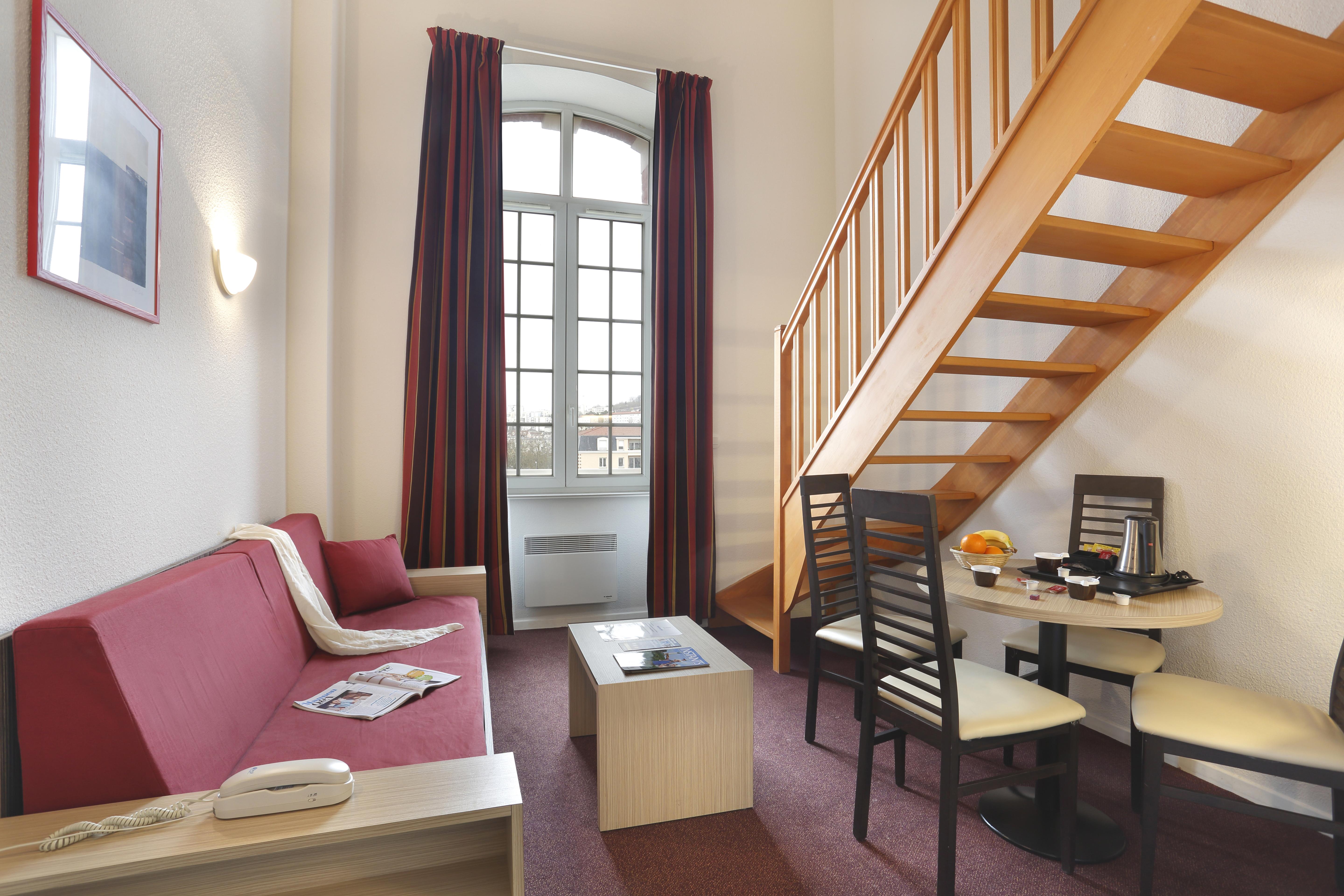 Épernay Comfort Suites & Vacanceole Les Demeures Champenoises מראה חיצוני תמונה