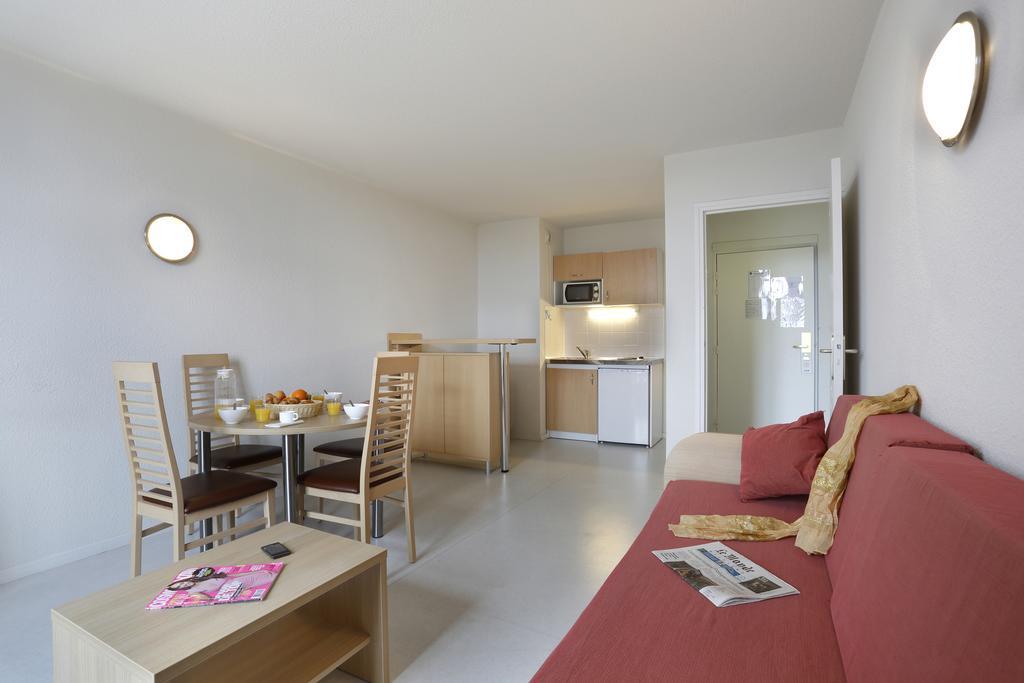 Épernay Comfort Suites & Vacanceole Les Demeures Champenoises מראה חיצוני תמונה