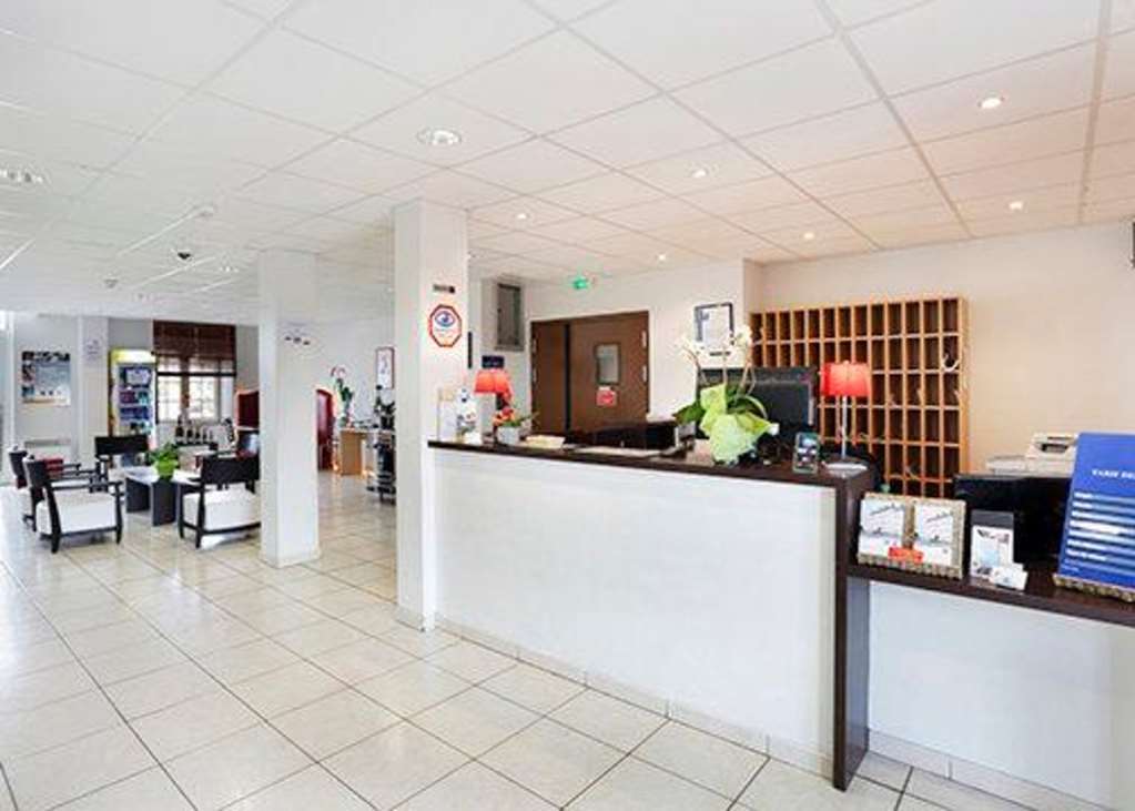 Épernay Comfort Suites & Vacanceole Les Demeures Champenoises מראה פנימי תמונה