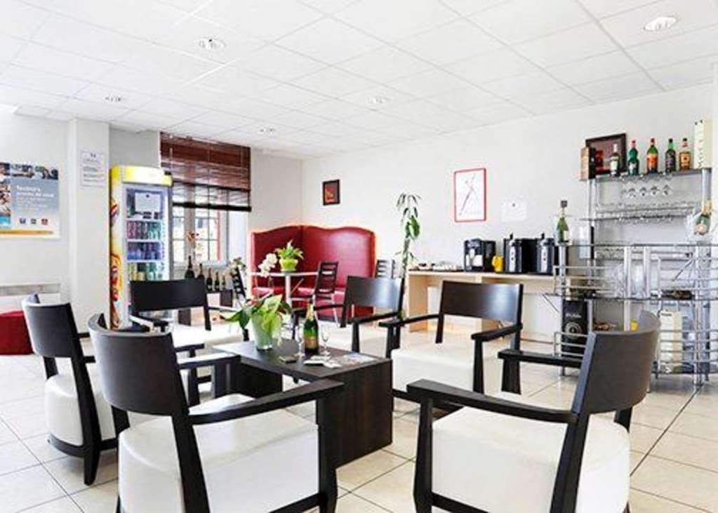 Épernay Comfort Suites & Vacanceole Les Demeures Champenoises מראה פנימי תמונה